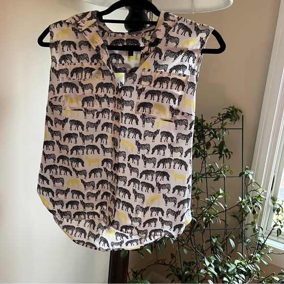 Talbots Zebra Tank Top 💕 🦓 - Picture 4 of 10